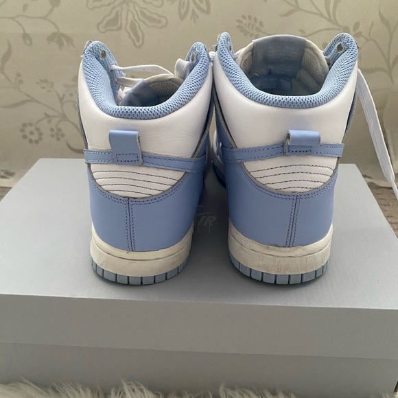 Women’s Nike Dunks High (Light Blue/ Aluminum) - Picture 5 of 8